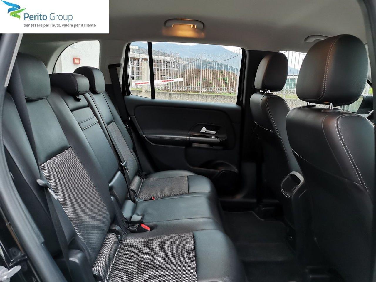 MERCEDES-BENZ GLB 180 d Automatic Sport con gancio traino elettronico - 6