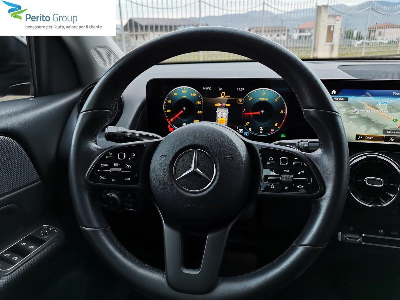 MERCEDES-BENZ GLB 180 d Automatic Sport con gancio traino elettronico - 13