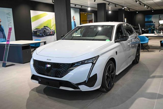 PEUGEOT e-308 motore elettrico (54kWh) 156 CV GT 