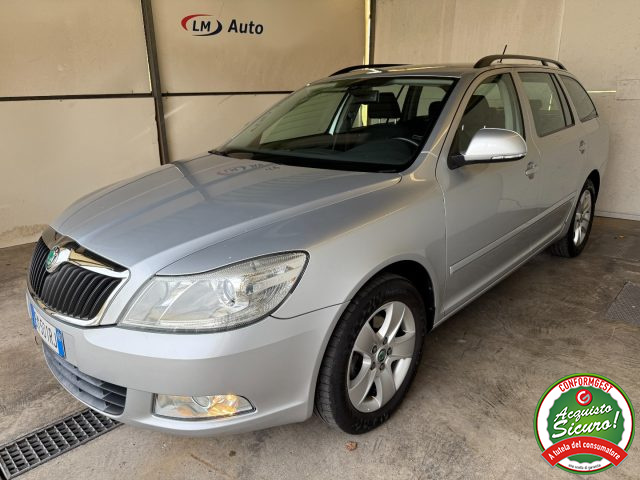 SKODA Octavia 1.6 TDI CR F.AP. Wagon Style 