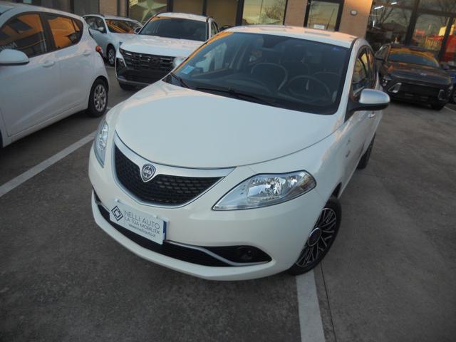 LANCIA Ypsilon 1.2 69 CV 5 porte Mya 