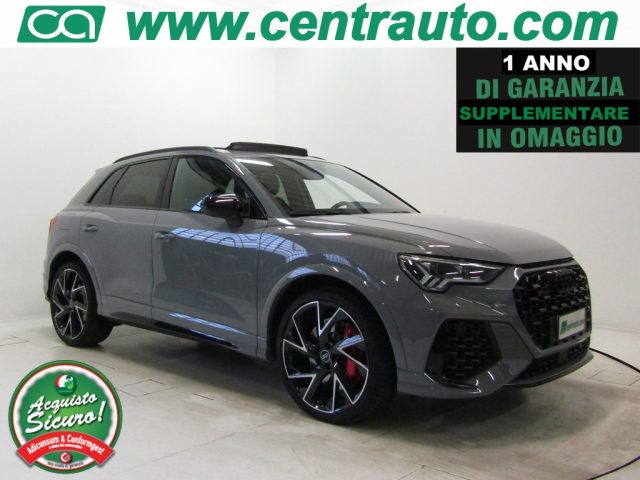 AUDI RS Q3 Grigio pastello