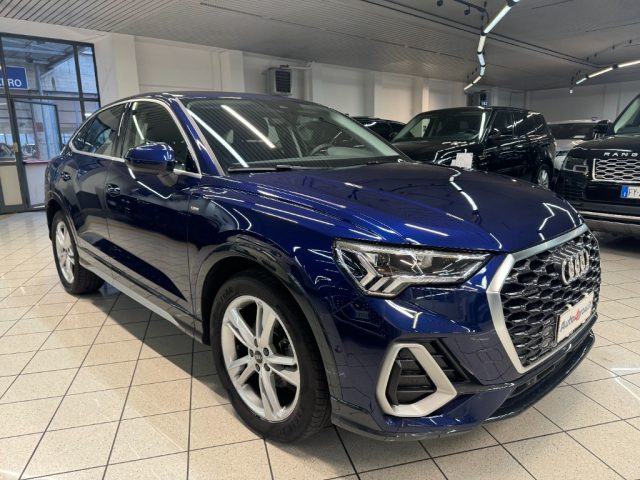 AUDI Q3 Blu metallizzato