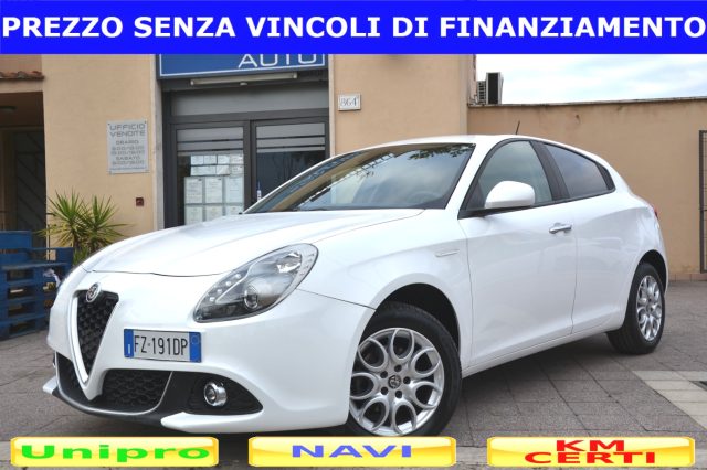 ALFA ROMEO Giulietta Bianco pastello