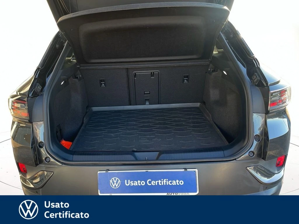 VOLKSWAGEN ID.4 77 kwh 1st edition 204cv - 10
