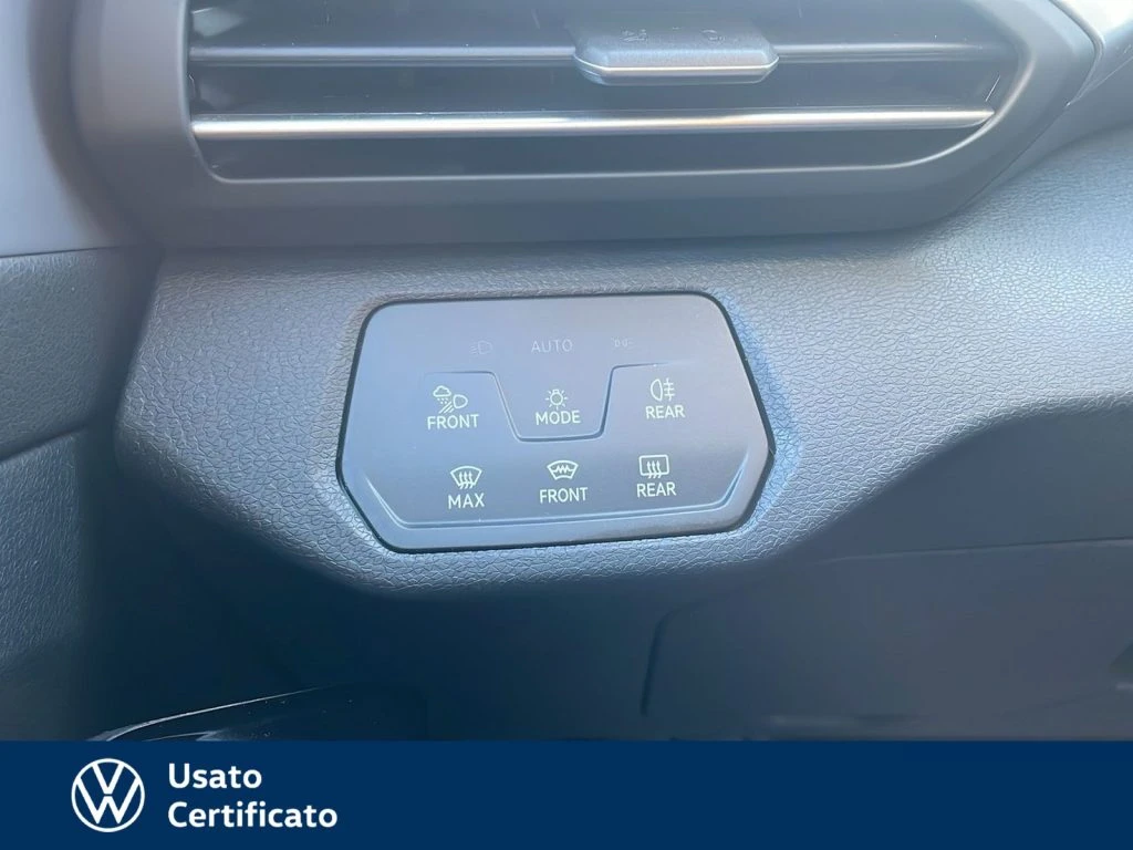VOLKSWAGEN ID.4 77 kwh 1st edition 204cv - 17