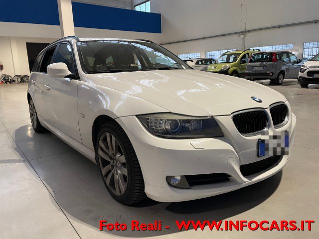 BMW 318 Bianco pastello