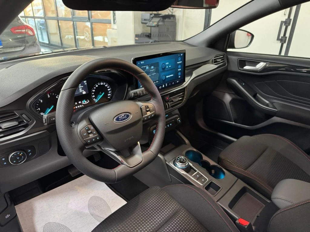 FORD Focus 1.5 EcoBlue 115 CV automatico SW ST-Line - 7