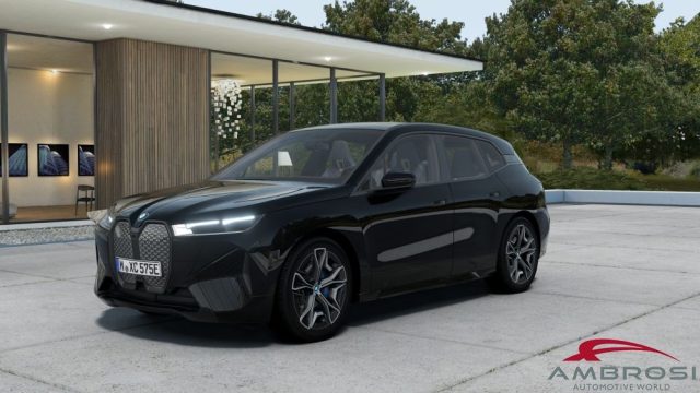 BMW iX xDrive40 Pacchetto Sportivo Edition Signature 