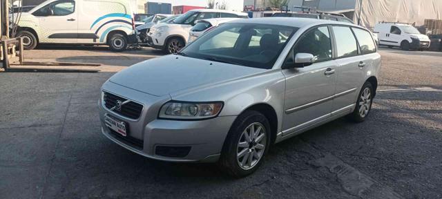 VOLVO V50 Grigio metallizzato