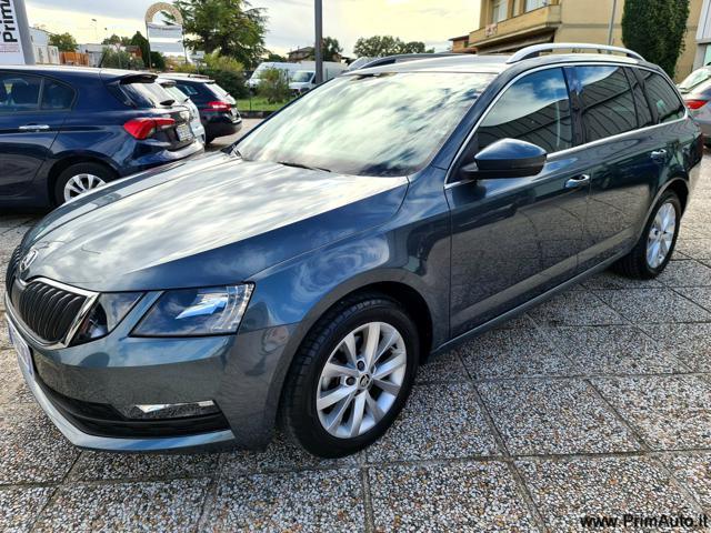 SKODA Octavia Grigio scuro metallizzato