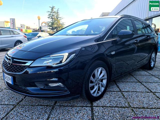 OPEL Astra Blu scuro metallizzato