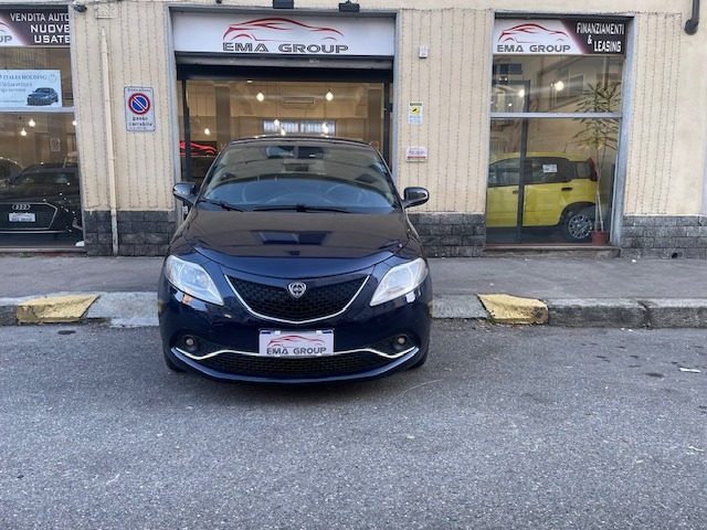 LANCIA Ypsilon Blu metallizzato