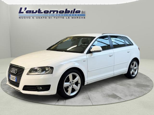 AUDI A3 Bianco pastello