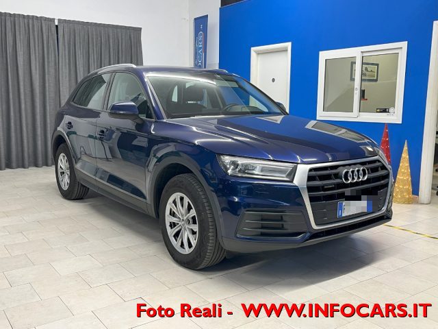 AUDI Q5 Blu pastello