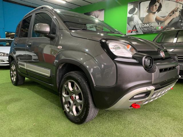 FIAT Panda Cross Grigio scuro metallizzato