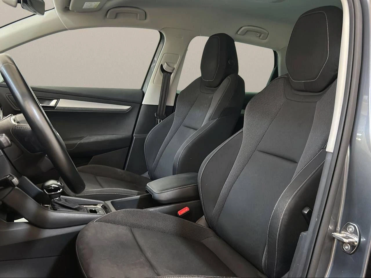 SKODA Karoq 2.0 TDI EVO SCR 115 CV DSG Executive - 10