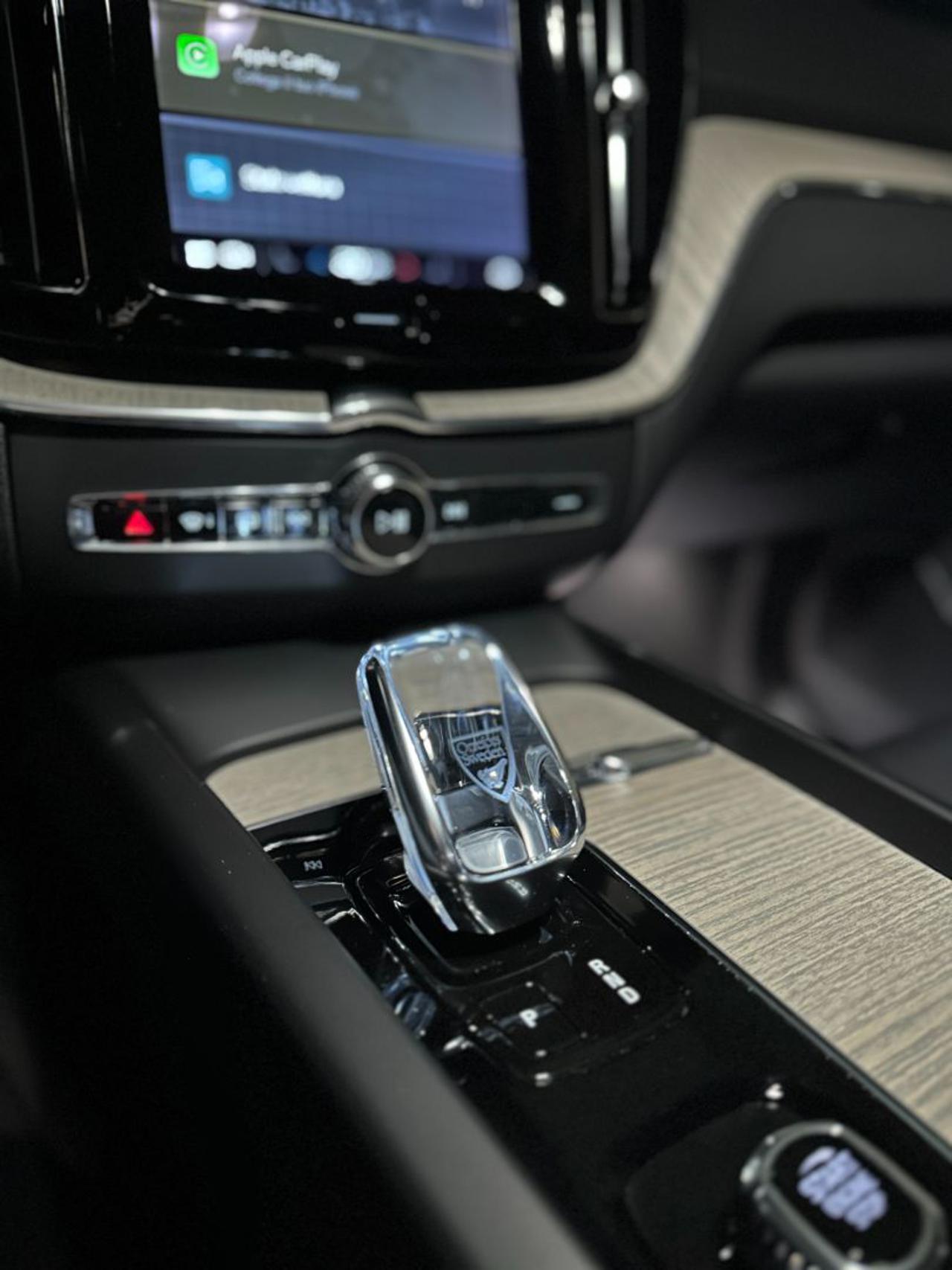 VOLVO XC60 B4 D 197cv Hybrid Geartronic Inscription MY21 - 34