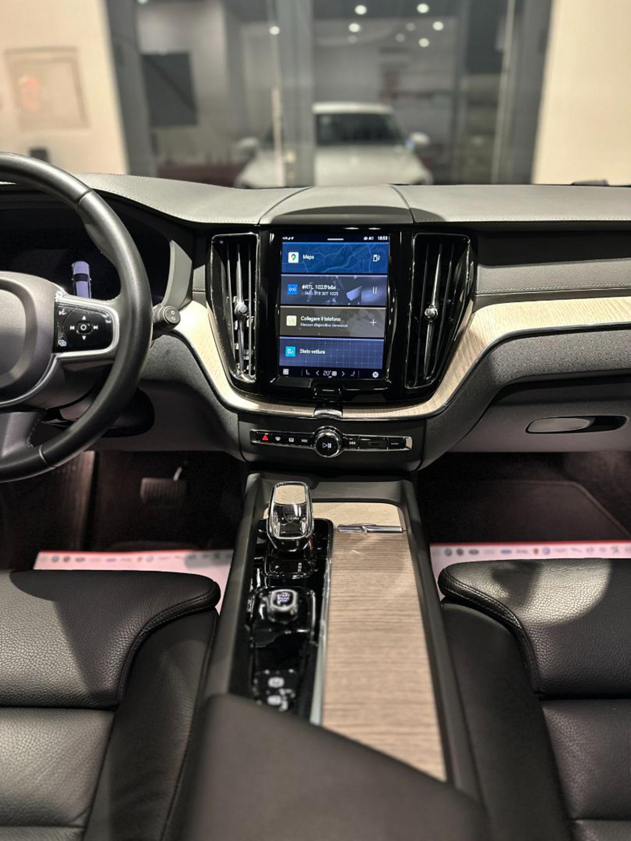 VOLVO XC60 B4 D 197cv Hybrid Geartronic Inscription MY21 - 25