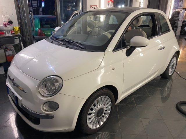 FIAT 500 Bianco pastello