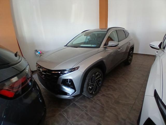 HYUNDAI Tucson Grigio chiaro metallizzato