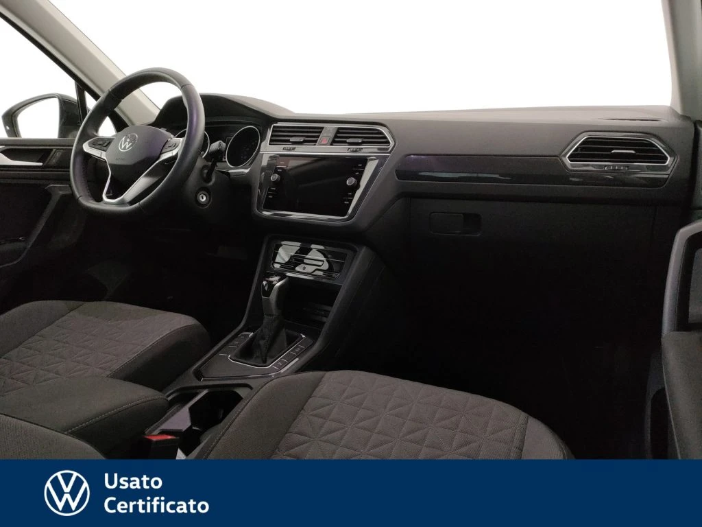 VOLKSWAGEN Tiguan 2.0 tdi life 150cv dsg - 21