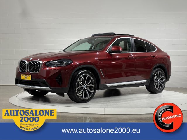 BMW X4 Bordeaux metallizzato