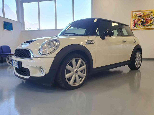 MINI Cooper S Beige pastello