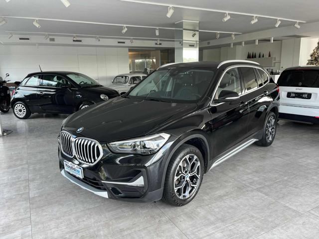 BMW X1 Nero pastello