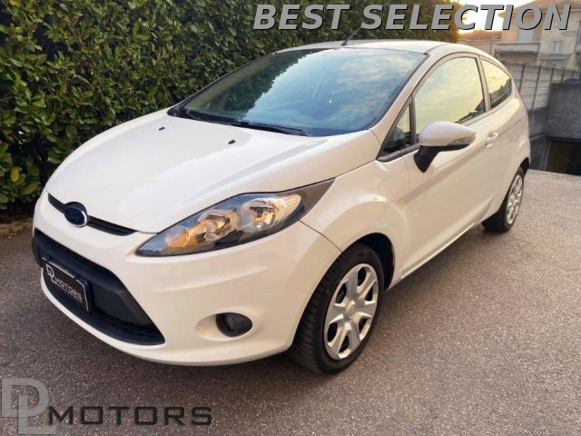 FORD Fiesta Bianco pastello