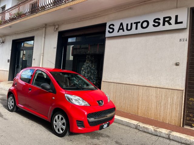 PEUGEOT 107 Rosso pastello