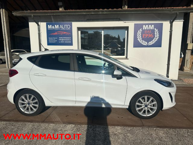 FORD Fiesta Bianco pastello