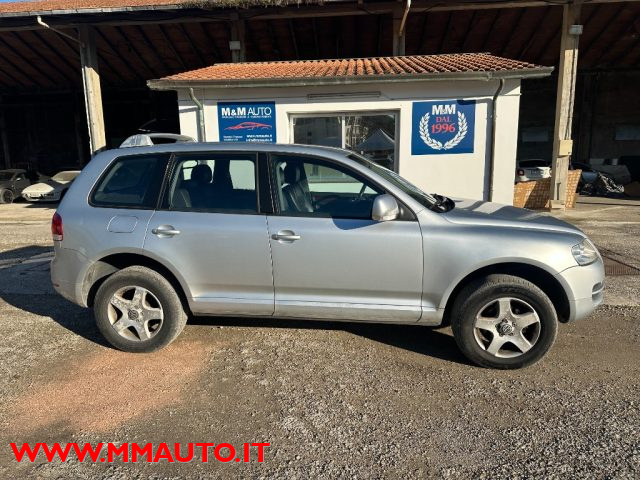 VOLKSWAGEN Touareg Argento metallizzato