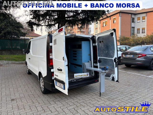 OPEL Vivaro Bianco pastello