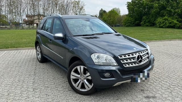 MERCEDES-BENZ ML 350 Grigio scuro metallizzato