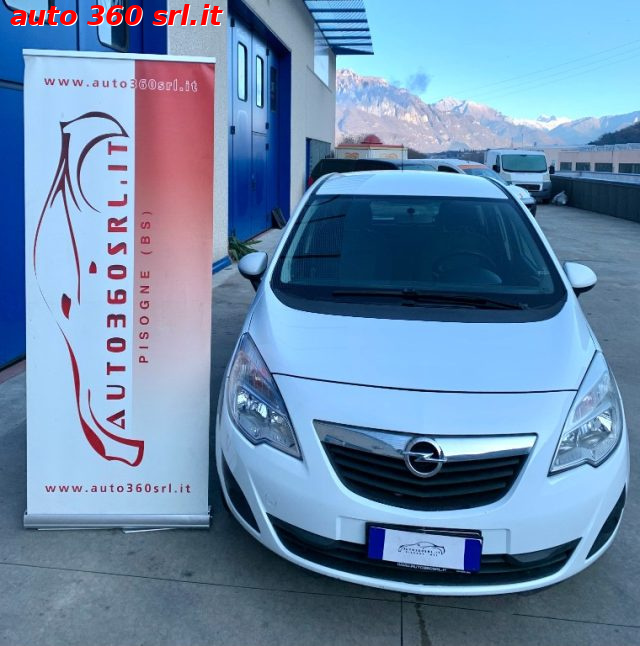 OPEL Meriva Bianco pastello