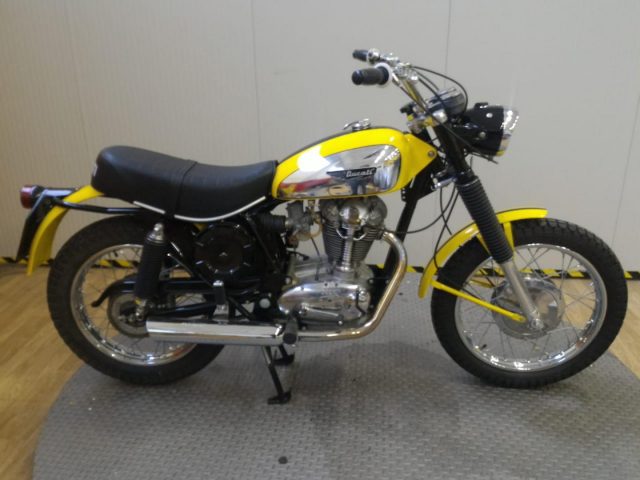 DUCATI Scrambler 450 Yellow metallized