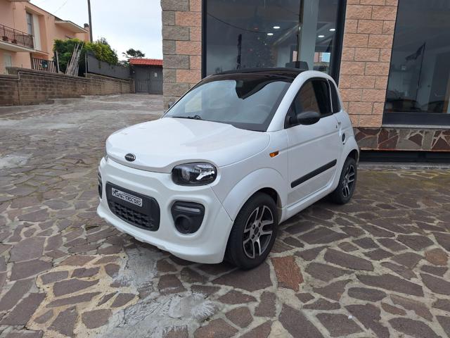 MICROCAR Dué Bianco metallizzato