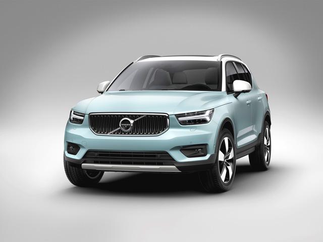 VOLVO XC40 Bianco pastello