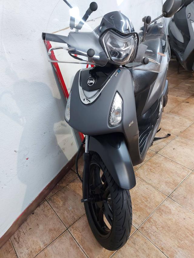 SYM Symphony 125 Grigio scuro pastello