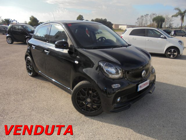 SMART ForFour Nero metallizzato