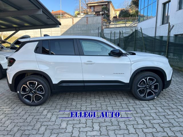 JEEP Avenger Bianco extraserie pastello