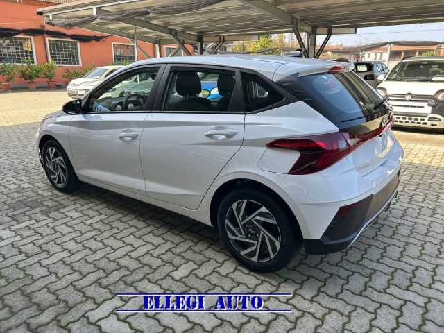 HYUNDAI i20 Bianco metallizzato