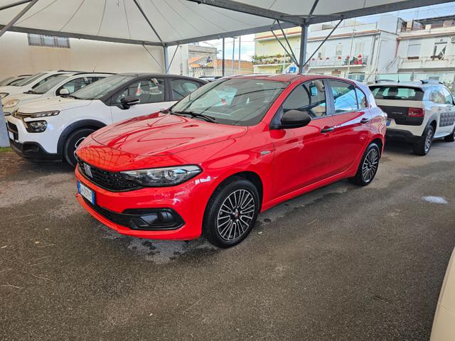 FIAT Tipo Rosso pastello