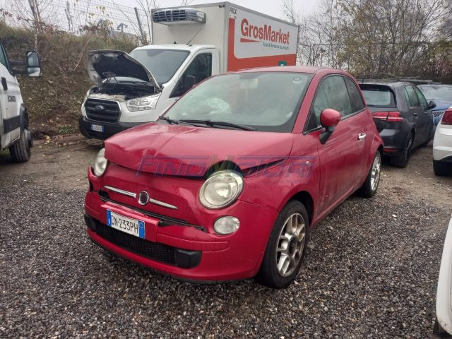 FIAT 500 Rosso pastello