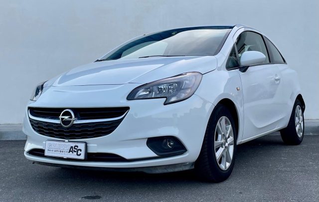 OPEL Corsa Bianco pastello