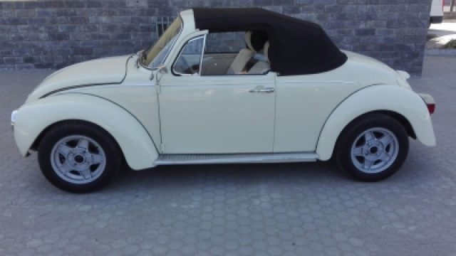 VOLKSWAGEN Maggiolino Beige pastello