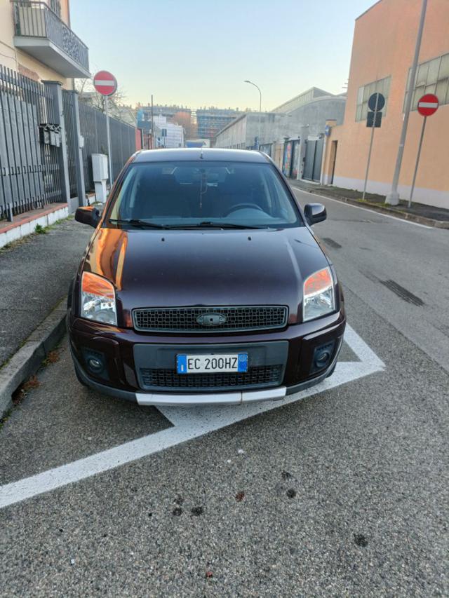 FORD Fusion Bordeaux metallizzato