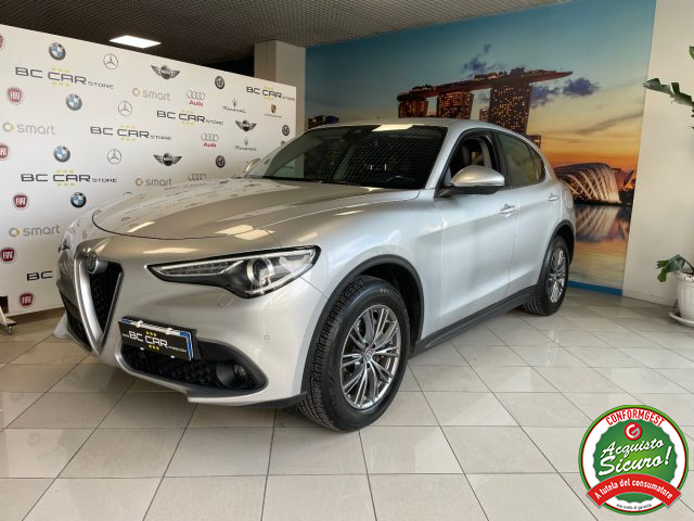 ALFA ROMEO Stelvio Grigio metallizzato