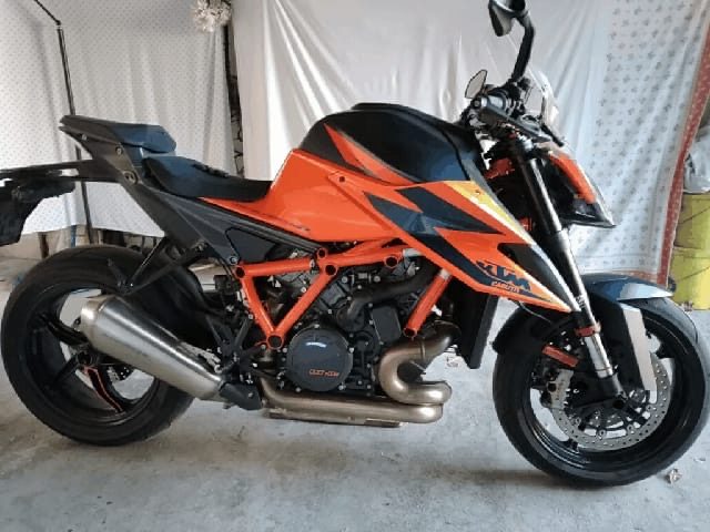 KTM 1290 Super Duke Orange pastello